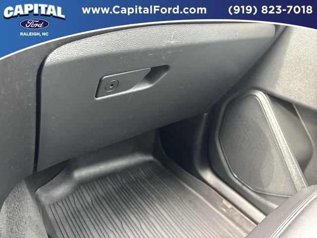 Used 2022 Gray Ford XLT image 28