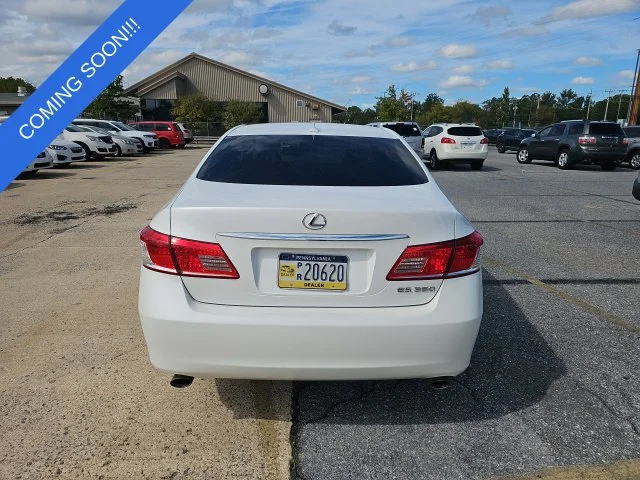 Used 2011 White Lexus 350 image 4