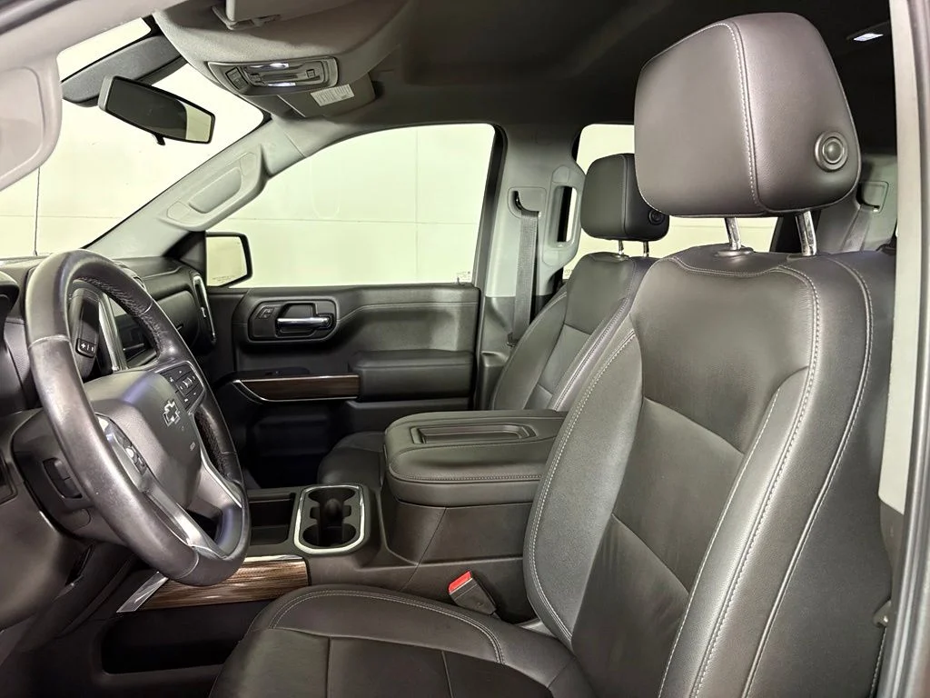 Used 2021 Red Chevrolet LT Trail Boss image 22