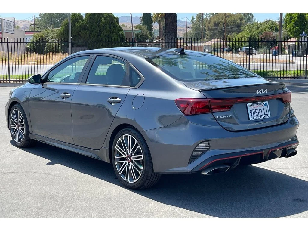 Used 2022 Gravity Gray Kia GT image 4