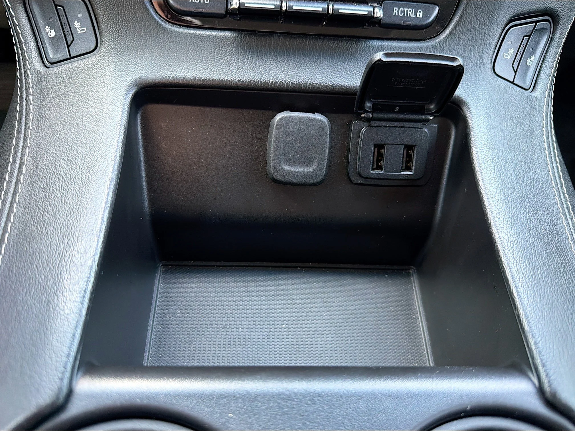 Used 2019 Onyx Black GMC SLT Standard Edition image 31