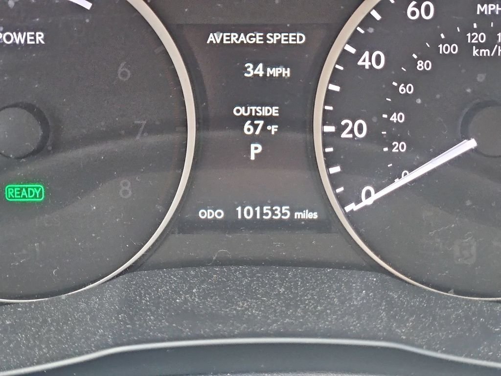Used 2015 Silver Lexus 300h image 16