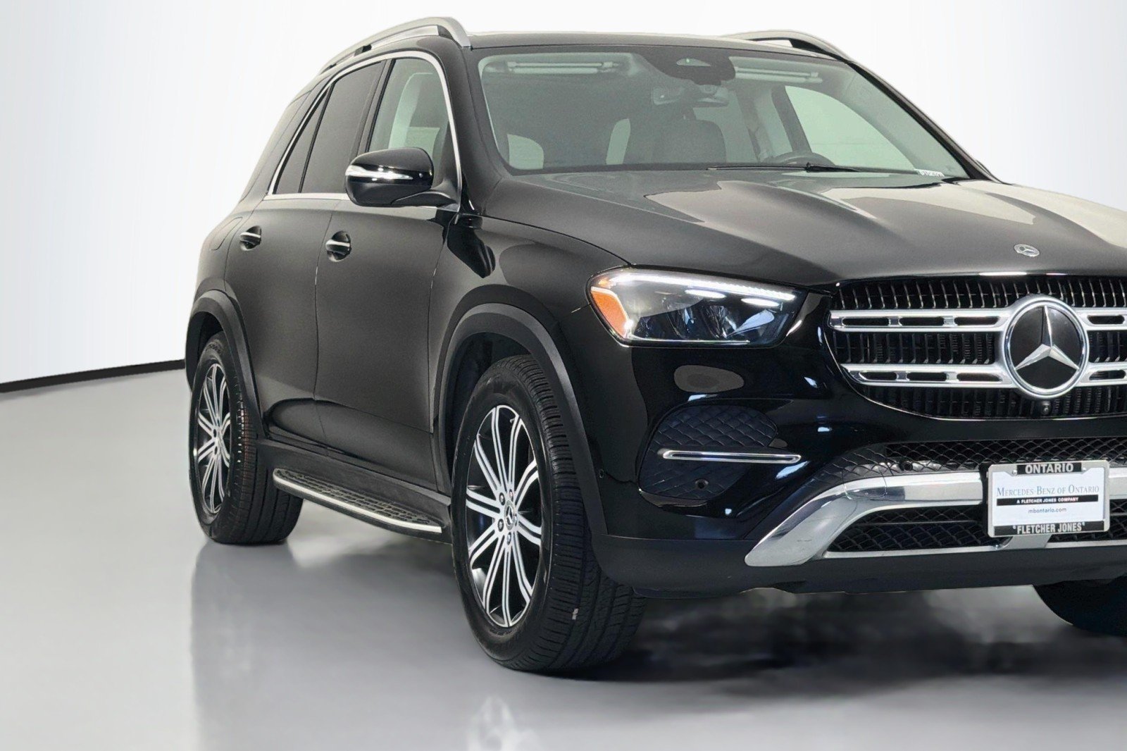 Certified Used 2024 Black Mercedes-Benz 450 image 15