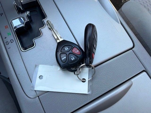 Used 2011 Super White Toyota LE image 28