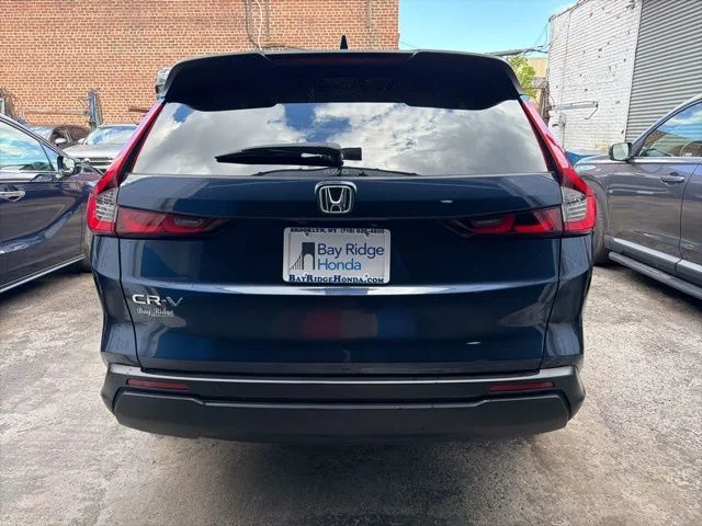 Used 2024  Honda EX-L image 5