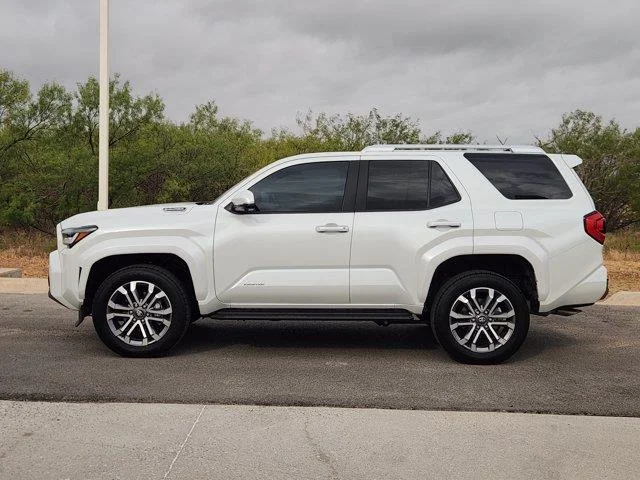 Used 2026 ICE CAP Toyota Limited 4x4 image 4