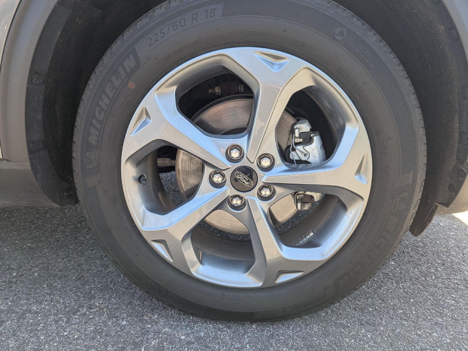Used 2025 Carbonized Gray Metallic Ford ST-Line Select image 10