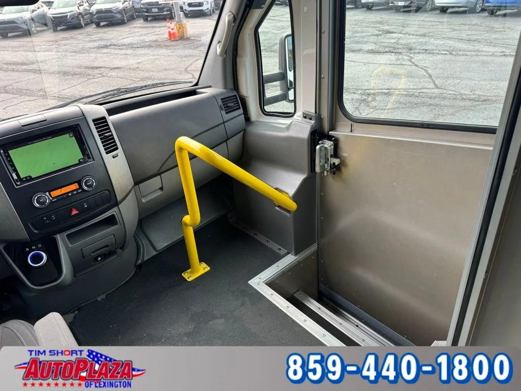 Used 2022  Workhorse  image 26