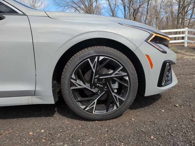 2026 Kia K5 GT-Line - Photo 8