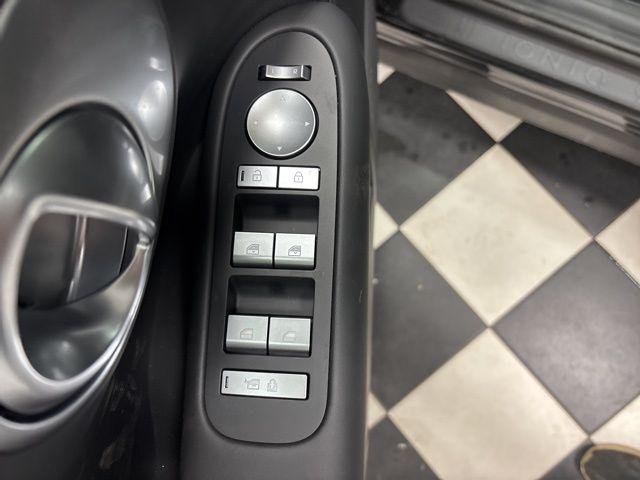 2026 Hyundai IONIQ 9 SE - Photo 13