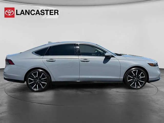 Used 2026 Gray Honda Touring image 8