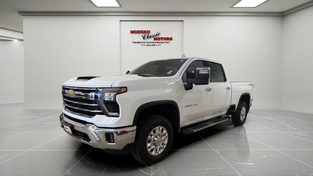 2024 Chevrolet Silverado HD LTZ 4WD Crew Cab Standard Box's photo