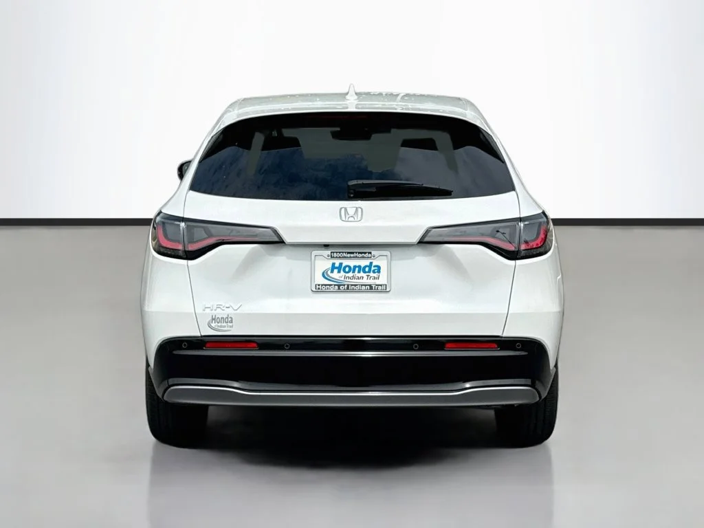 New 2027 Platinum White Pearl Honda EX-L image 7