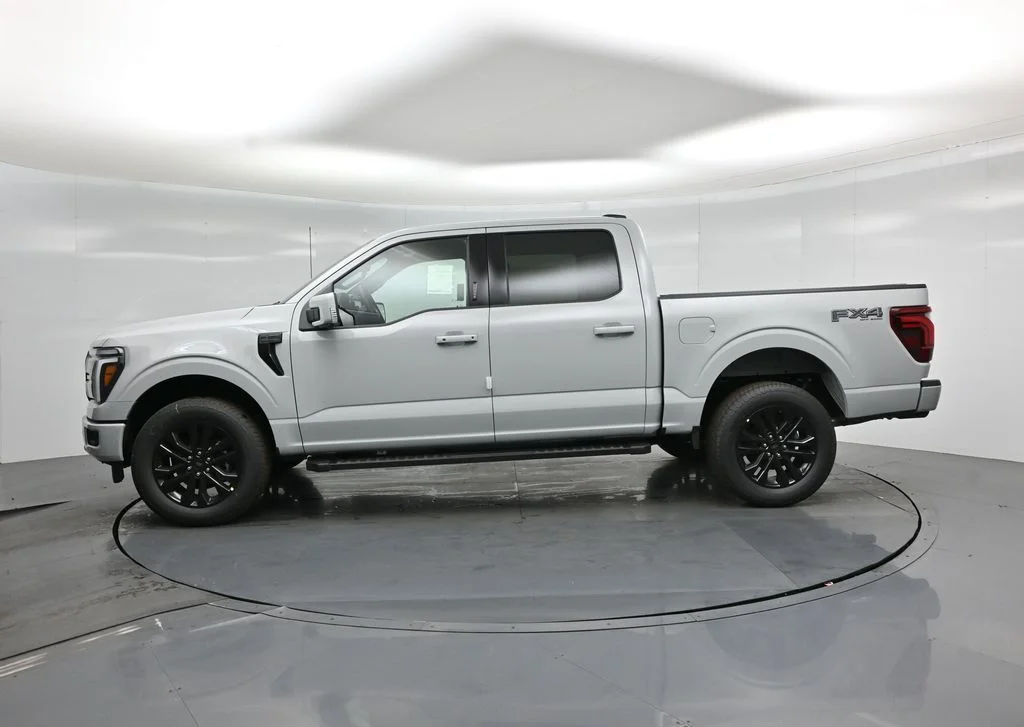 New 2026 Avalanche Ford Lariat image 27