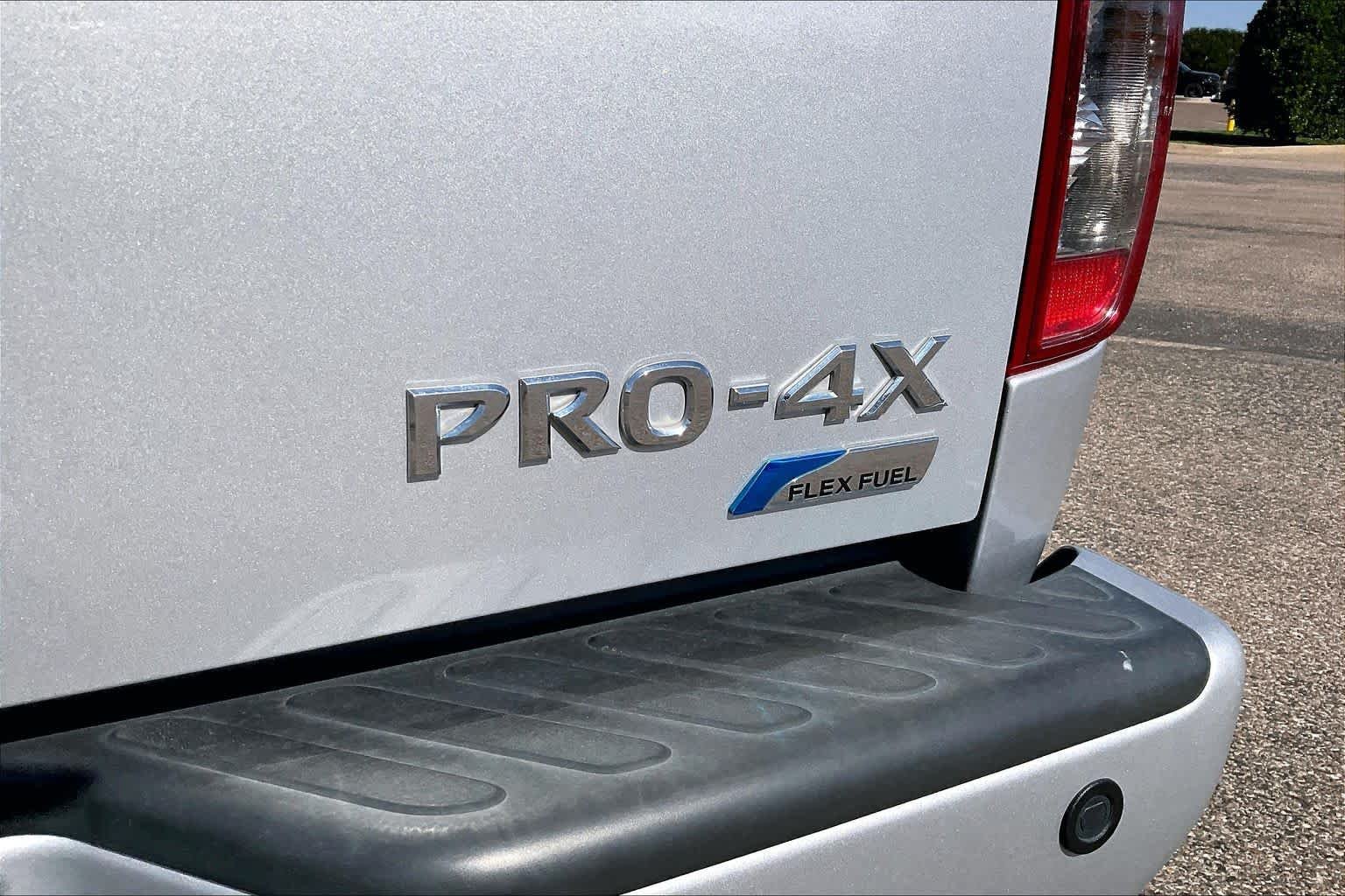 Used 2019 Brilliant Silver Metallic Nissan PRO-4X image 31