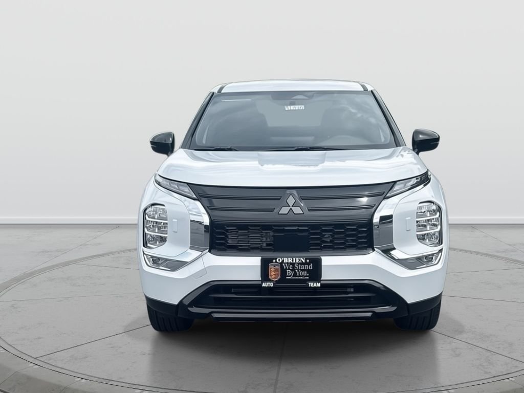 New 2026 WHT DIAMOND Mitsubishi LE image 10