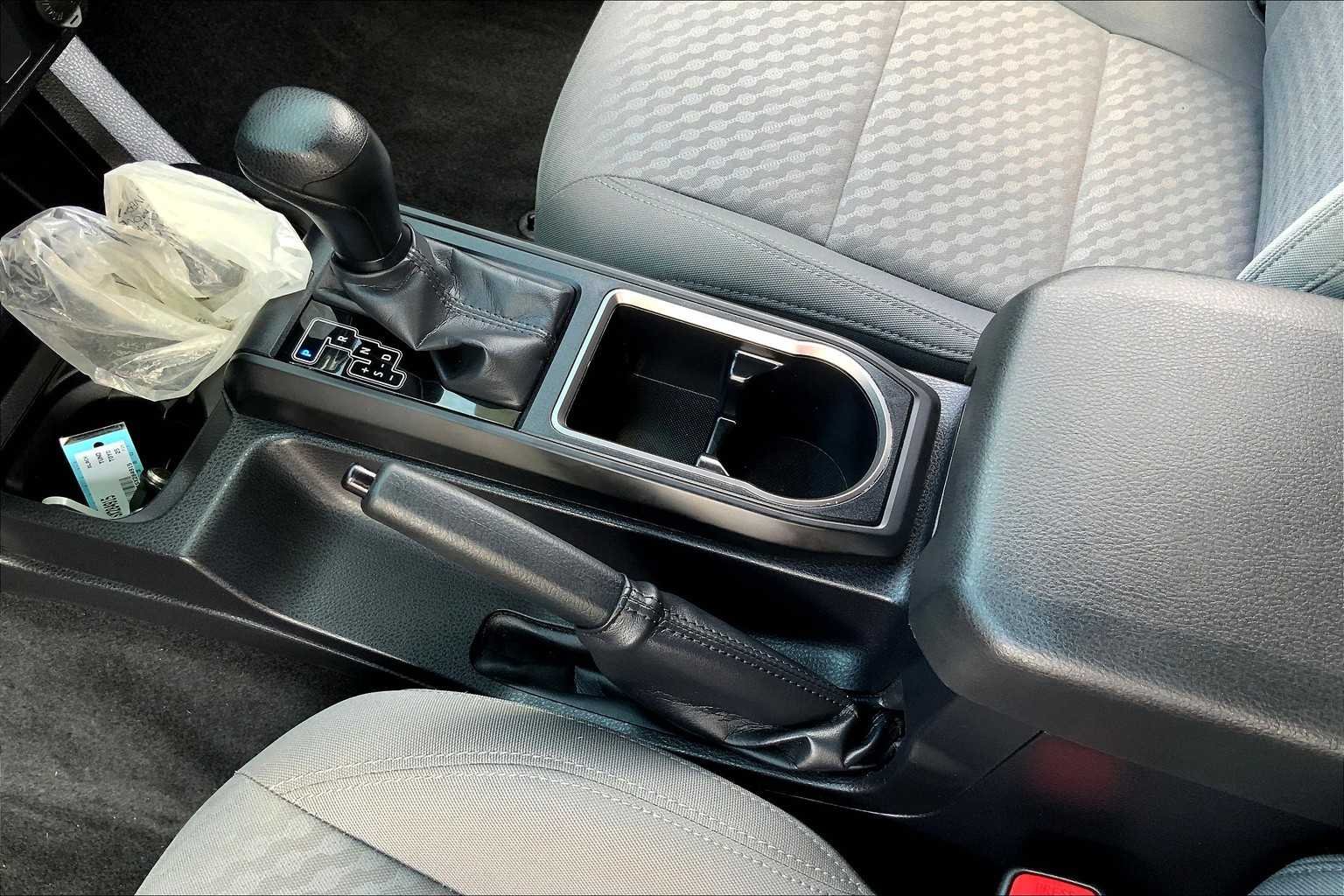 2023 Toyota Tacoma SR - Photo 15