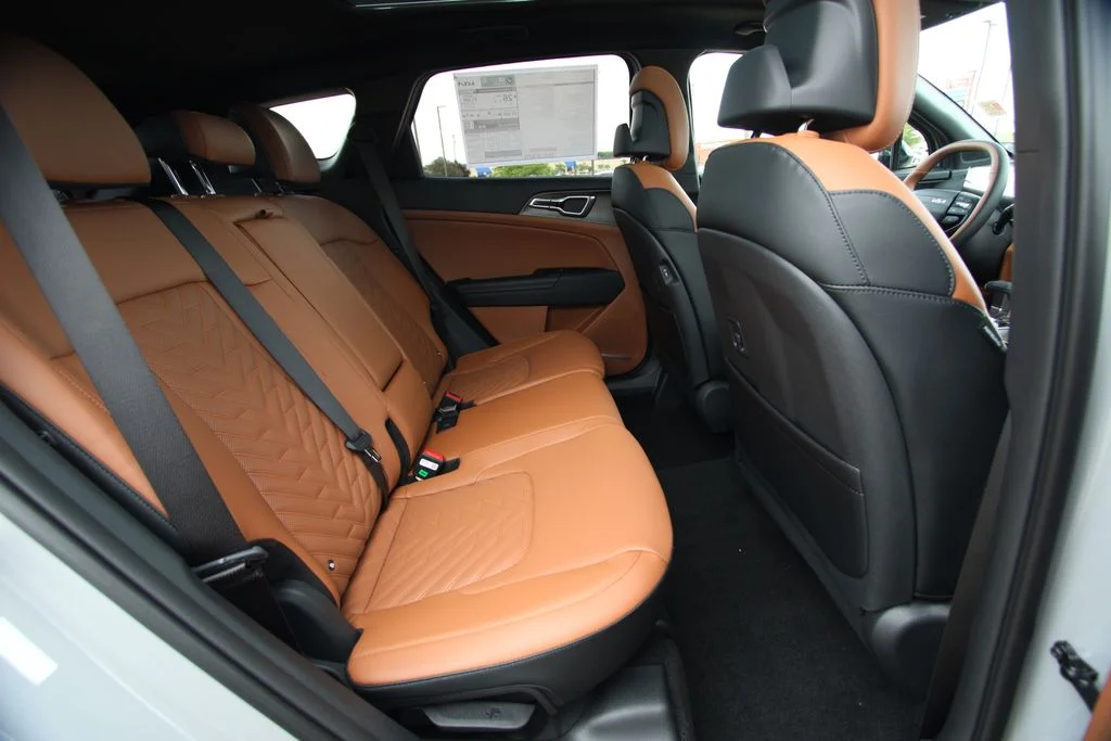New 2026 Gray Kia  image 9
