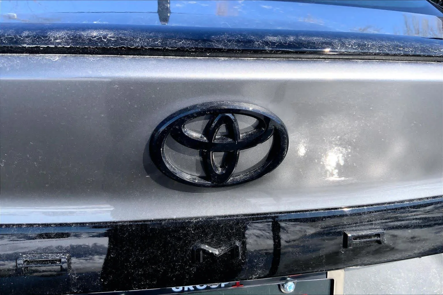 New 2026 Heavy Metal with Midnight Black Metallic roof Toyota XSE image 15