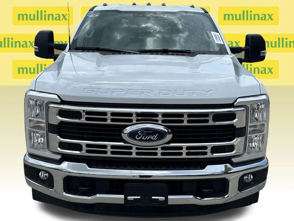 New 2026 White Ford XL image 5