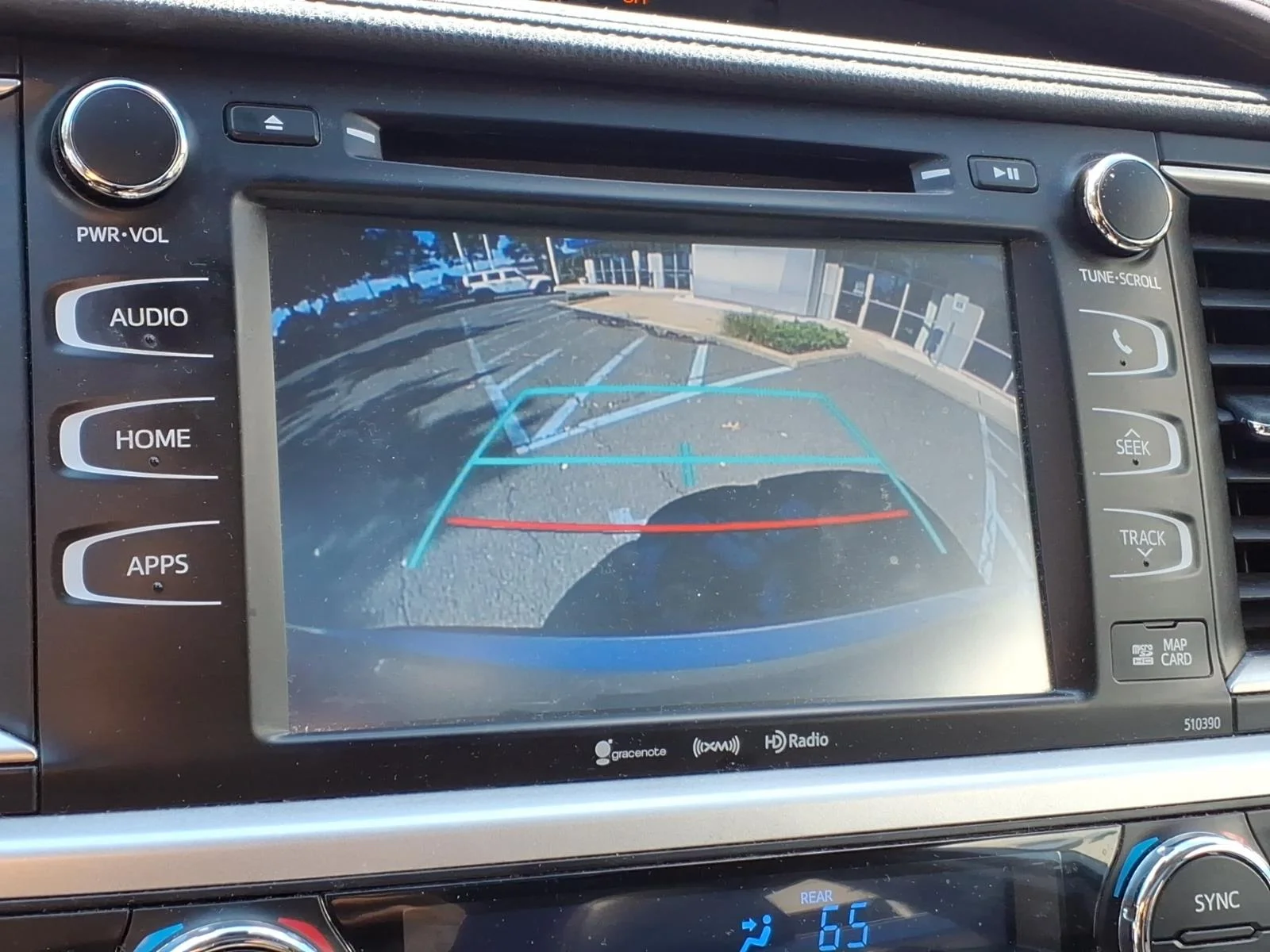 Used 2019 Celestial Silver Metallic Toyota XLE image 20