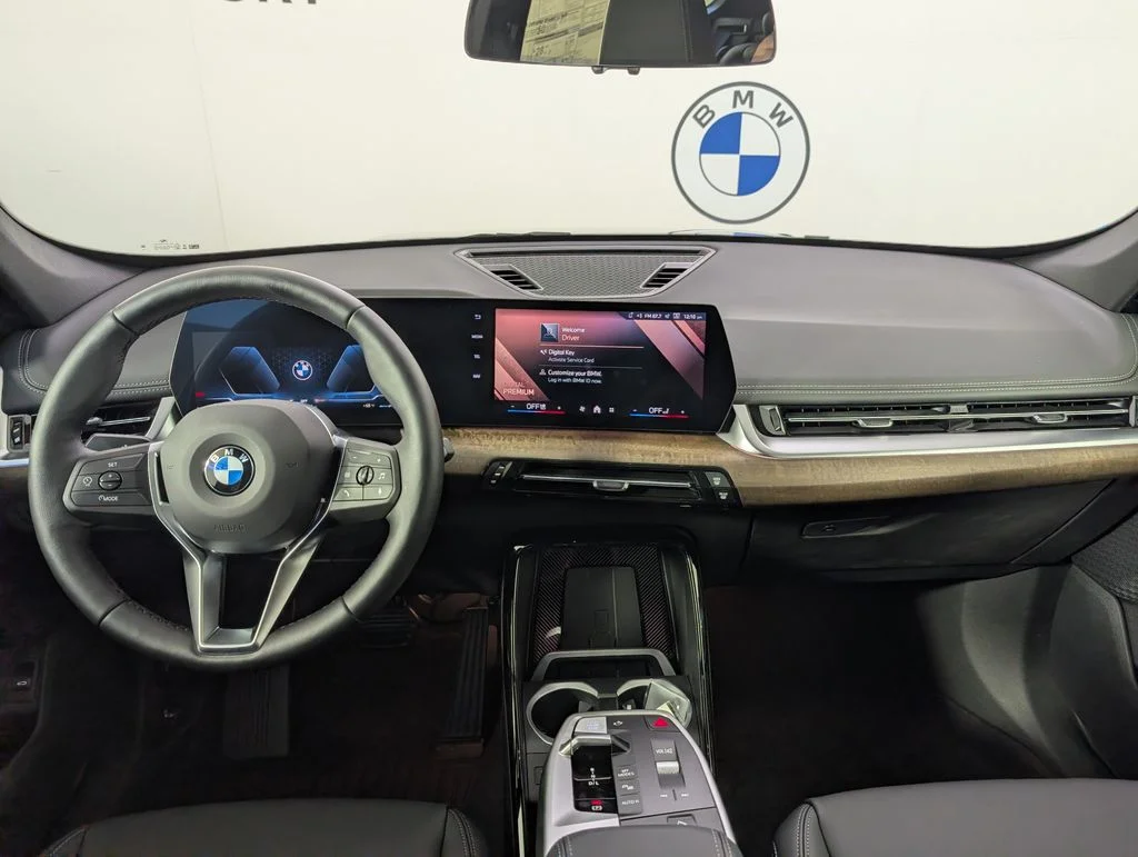 New 2026 Space Silver Metallic BMW xDrive28i image 18