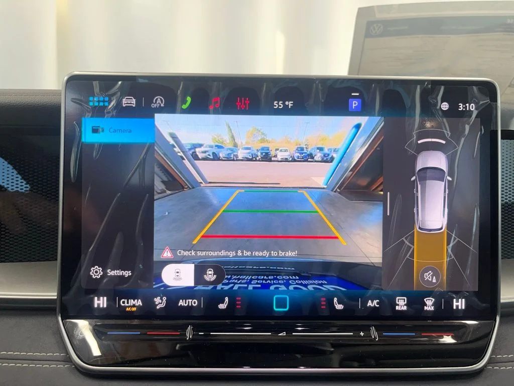 2026 Volkswagen Tiguan SE - Photo 16