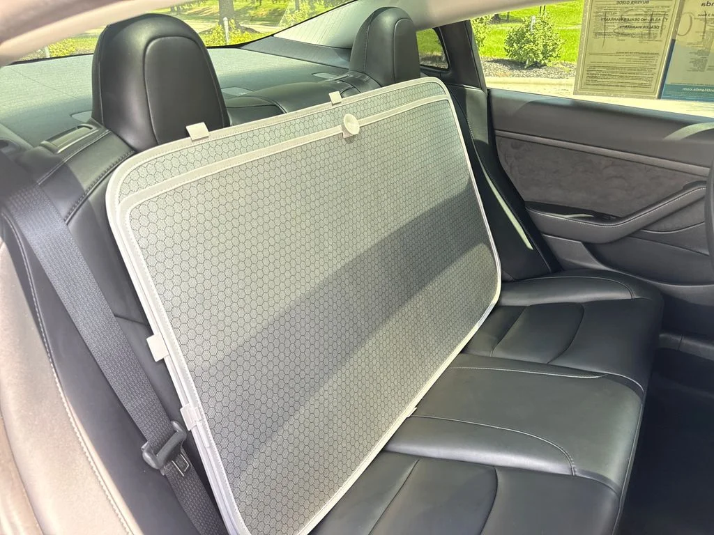 Used 2023 Deep Blue Metallic Tesla Base image 34