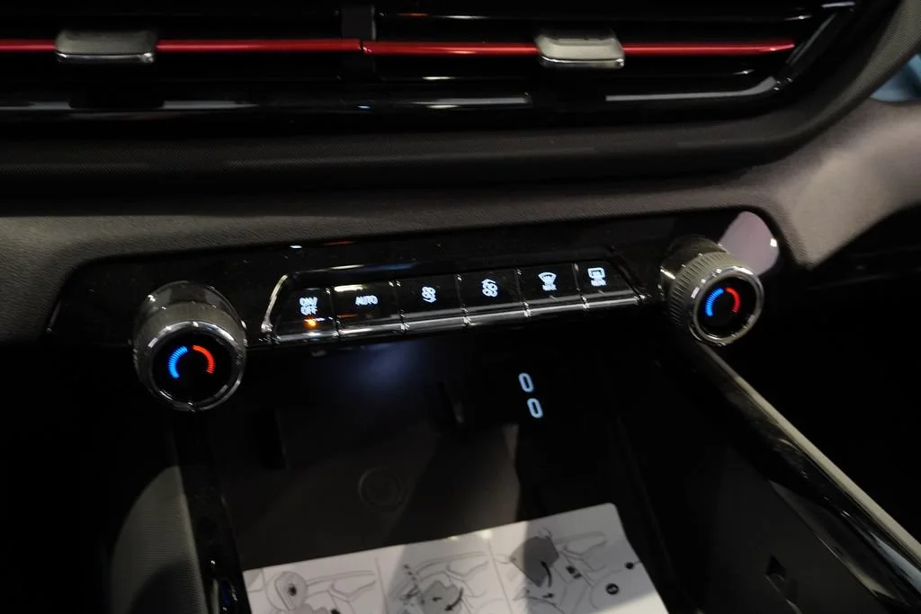 2026 Chevrolet Silverado EV Trail Boss - Photo 18