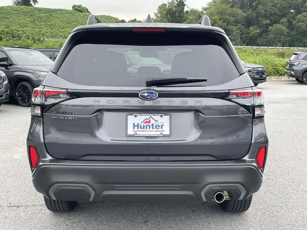 Used 2025 Magnetite Gray Metallic Subaru Limited image 25