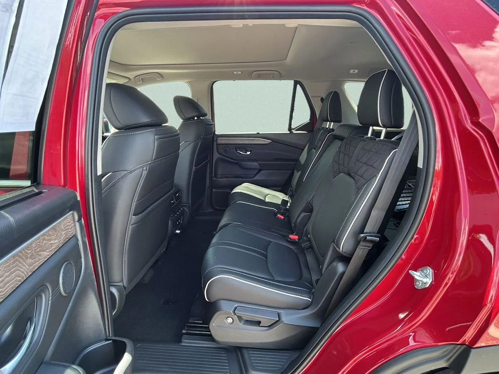 New 2026 Radiant Red Metallic II Honda Elite image 11