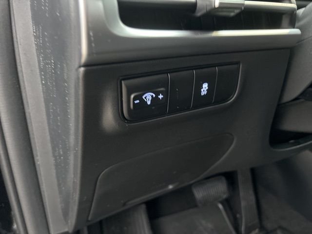 New 2026 Phantom Black Hyundai SE image 15