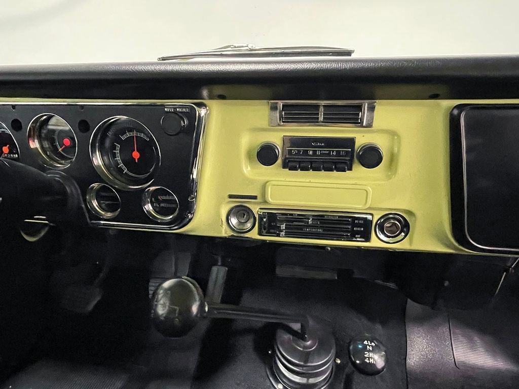 Used 1972 Yellow GMC  image 64