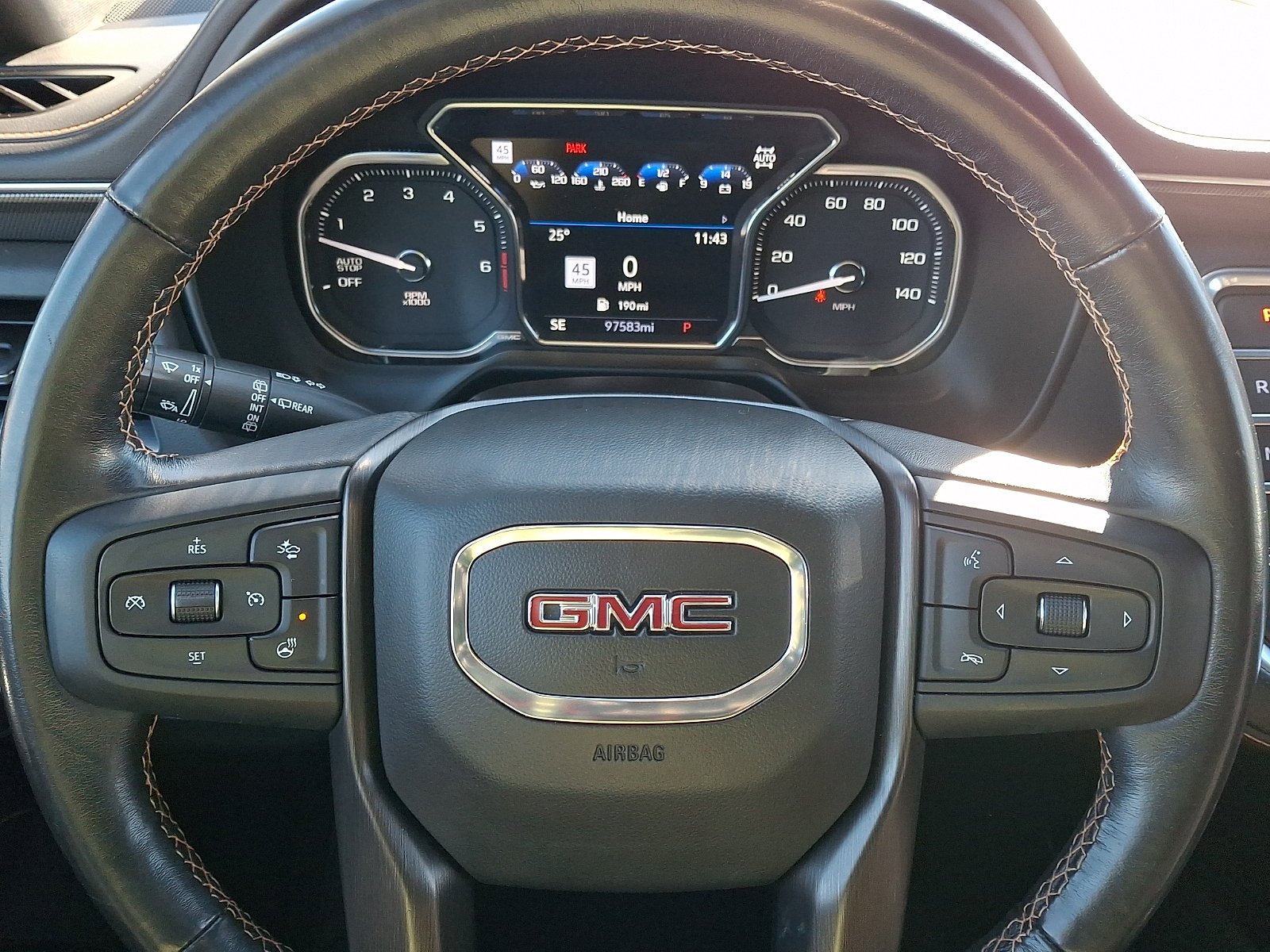 2021 GMC Yukon XL AT4 - Photo 23