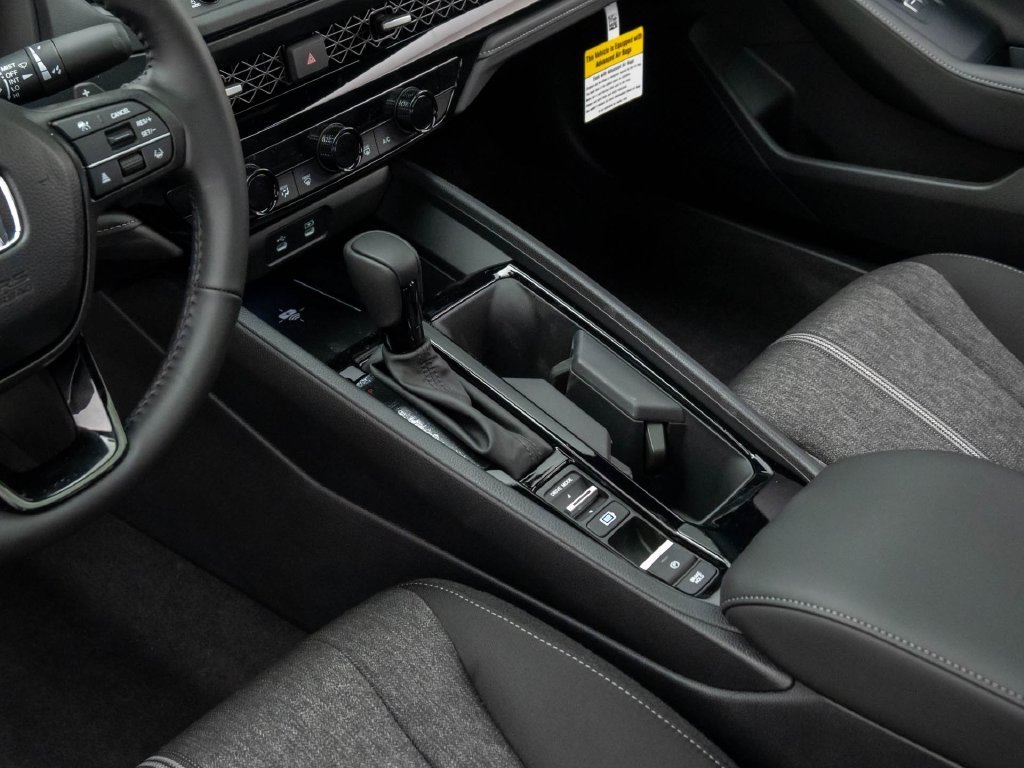 2026 Honda Accord Hybrid Sport - Photo 15