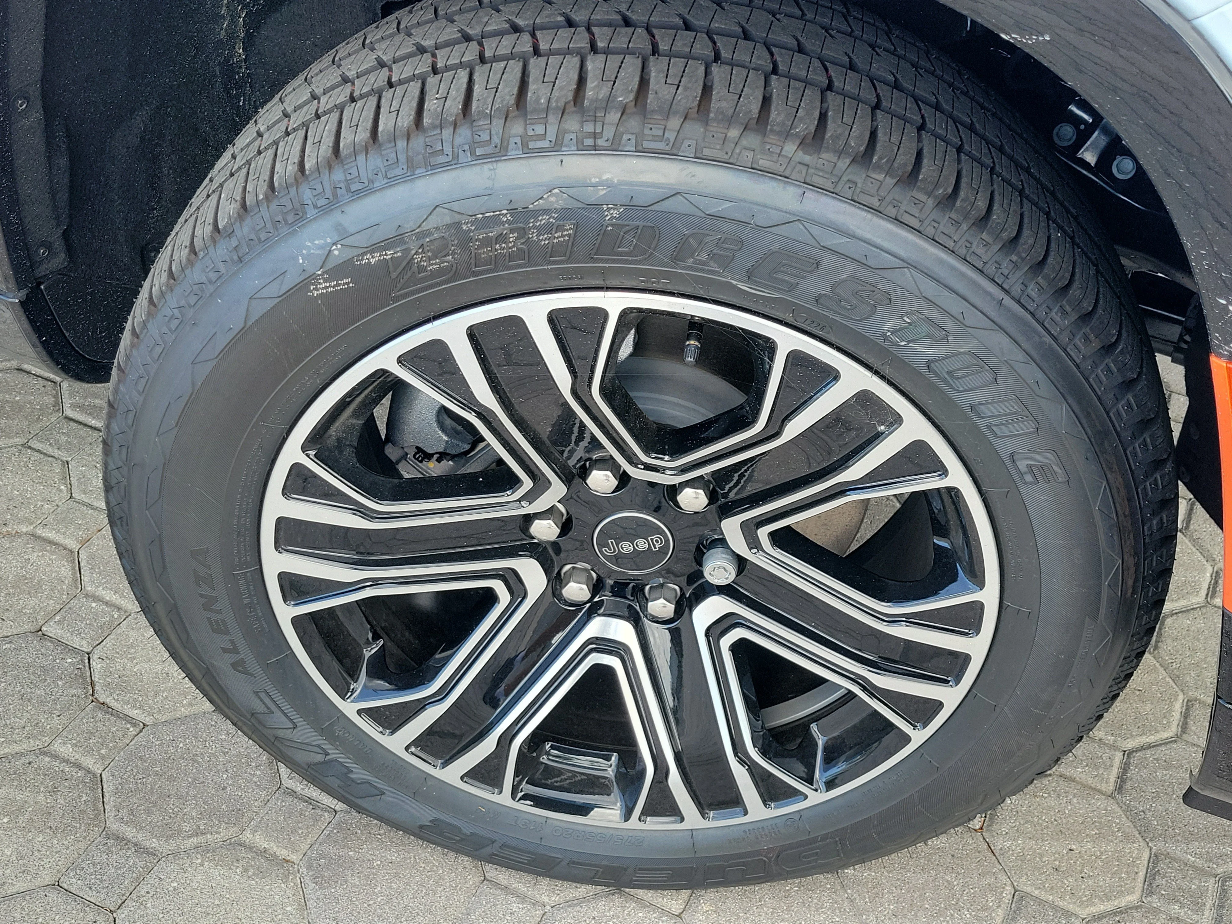 Photo 8