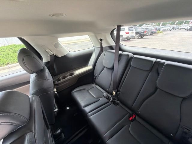 Used 2026 Black Kia LXS image 18