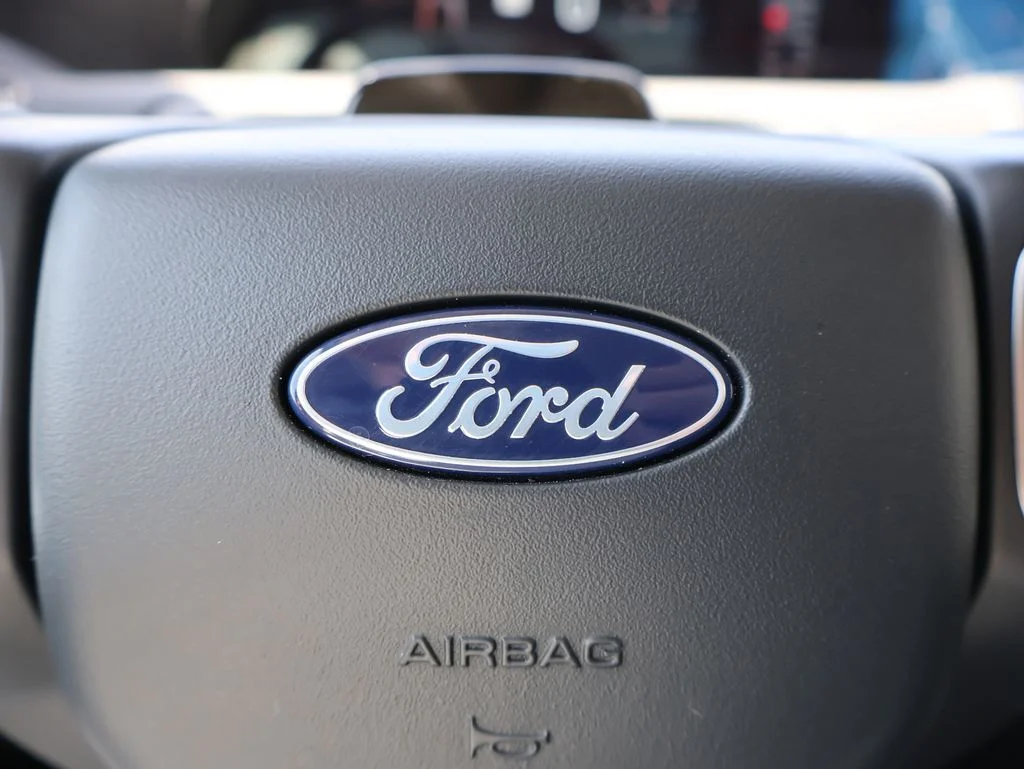 Certified Used 2025 Black Metallic Ford Platinum image 30