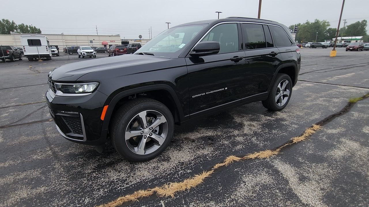 New 2026 Black Jeep Limited image 4
