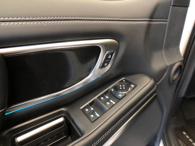 New 2026 Star White Metallic Tri-Coat Ford MAX Platinum® image 12