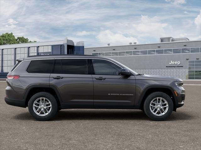 New 2026 Baltic Gray Metallic Clear-Coat Exterior Paint Jeep Laredo image 12