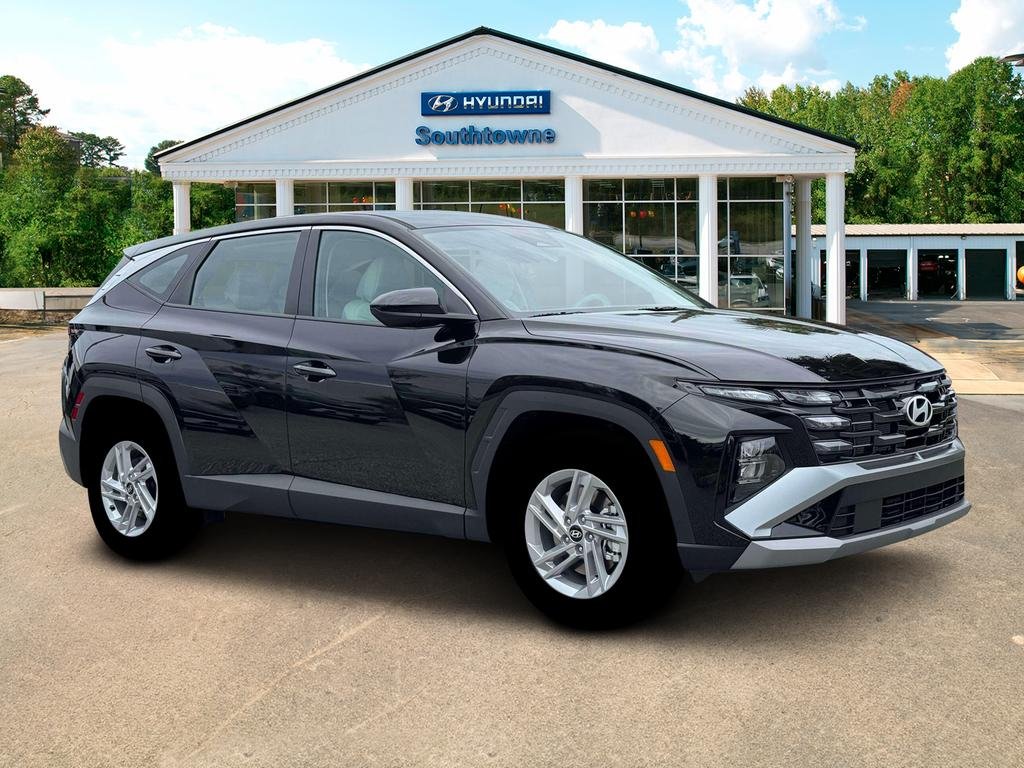 New 2026 Black Hyundai SE FWD image 10