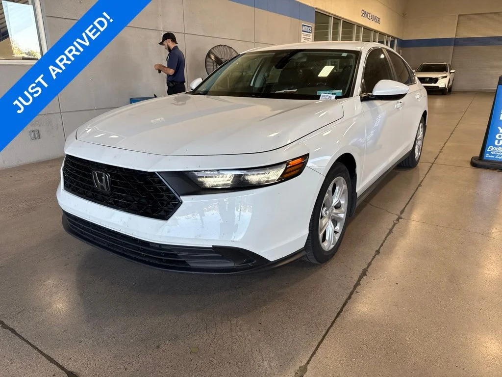 Certified Used 2024 Platinum White Pearl Honda LX image 1