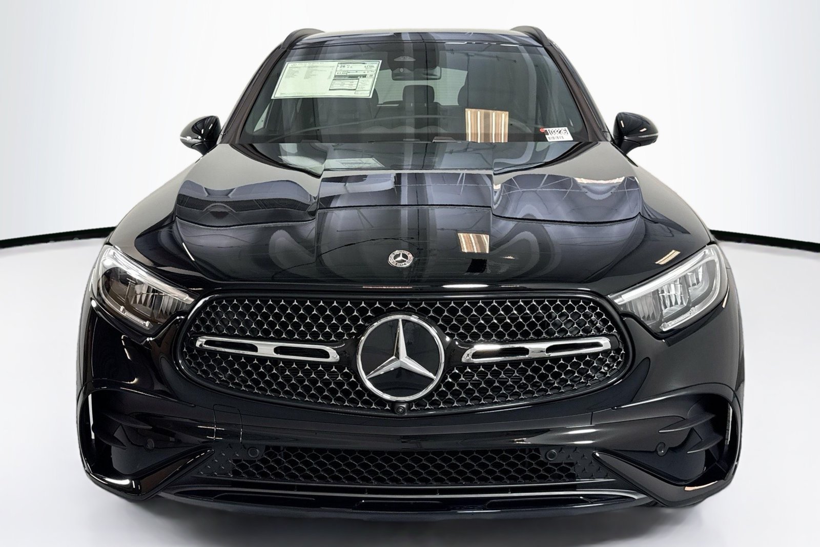 New 2026 Black Mercedes-Benz GLC 300 image 2