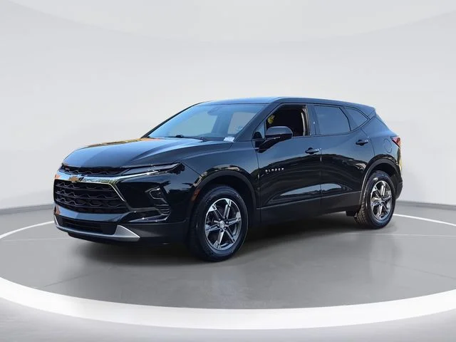 Used 2025 Black Chevrolet LT image 1