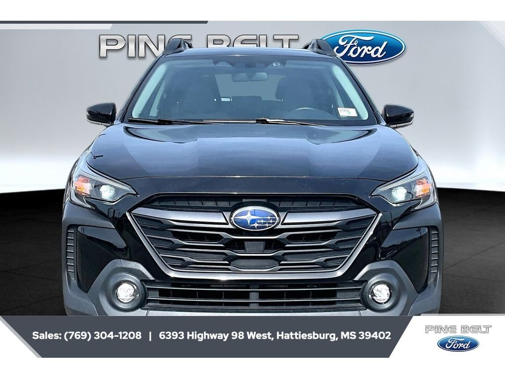 Used 2023 Crystal Black Silica Subaru Premium image 3