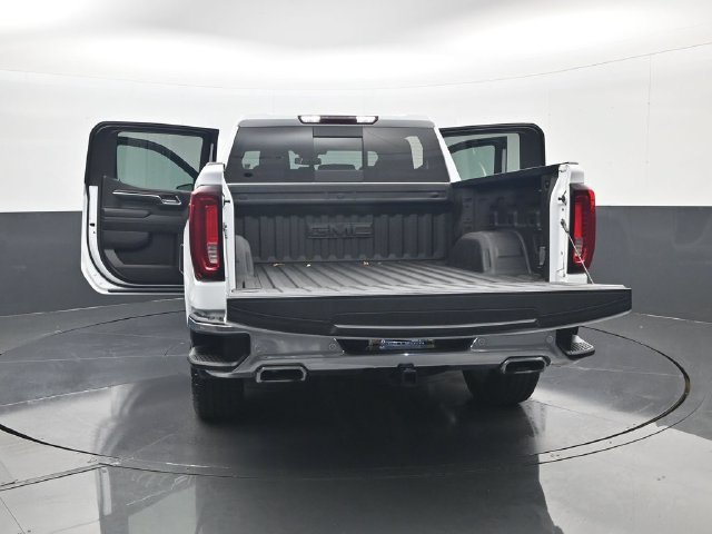 2023 GMC Sierra 1500 SLT - Photo 32