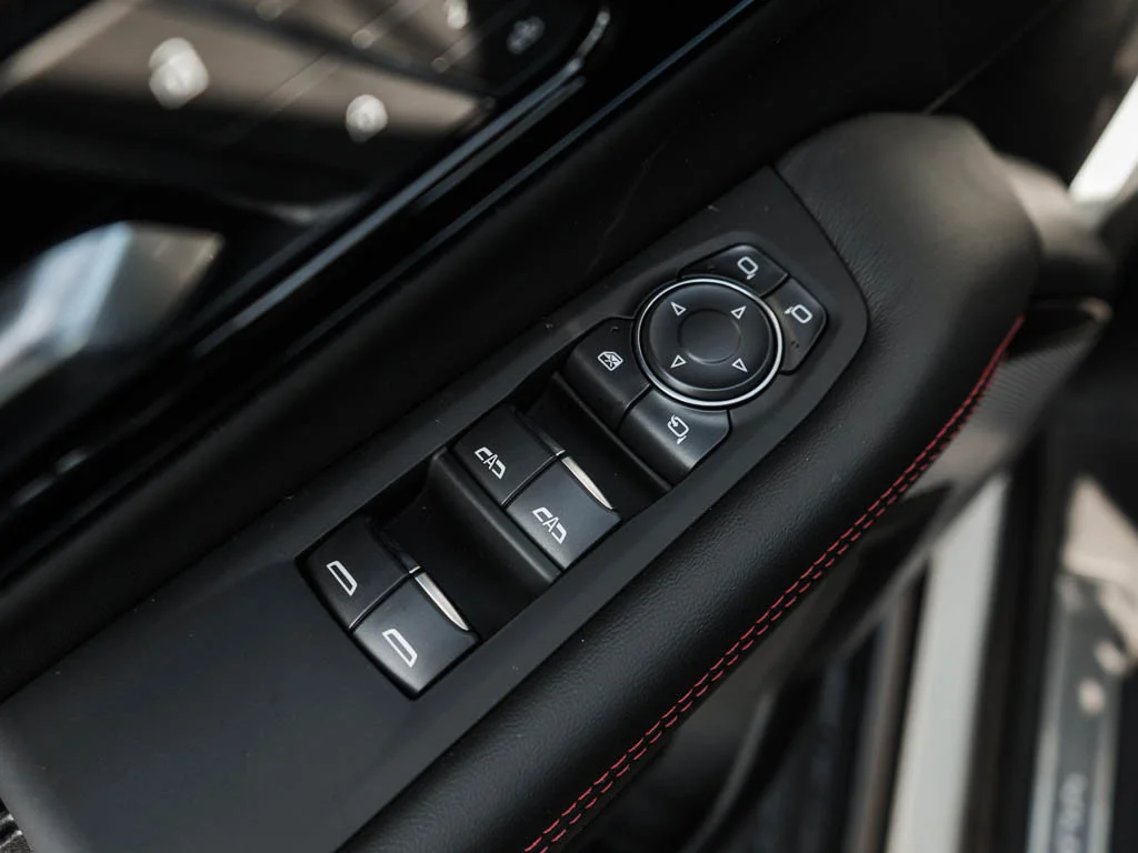 2026 GMC Yukon XL AT4 Ultimate - Photo 19