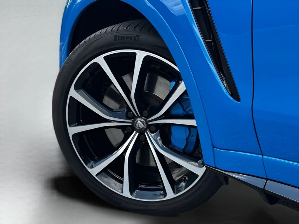 Used 2020 Blue Jaguar SVR image 27
