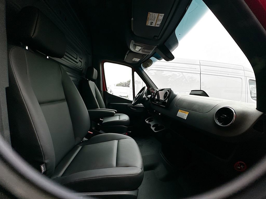 2025 Mercedes-Benz Sprinter Cargo Van Base - Photo 45